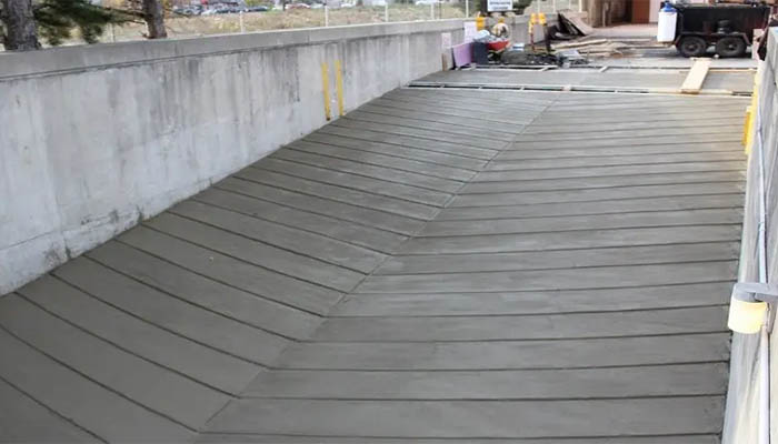 روش بتن ریزی سطوح شیبدار